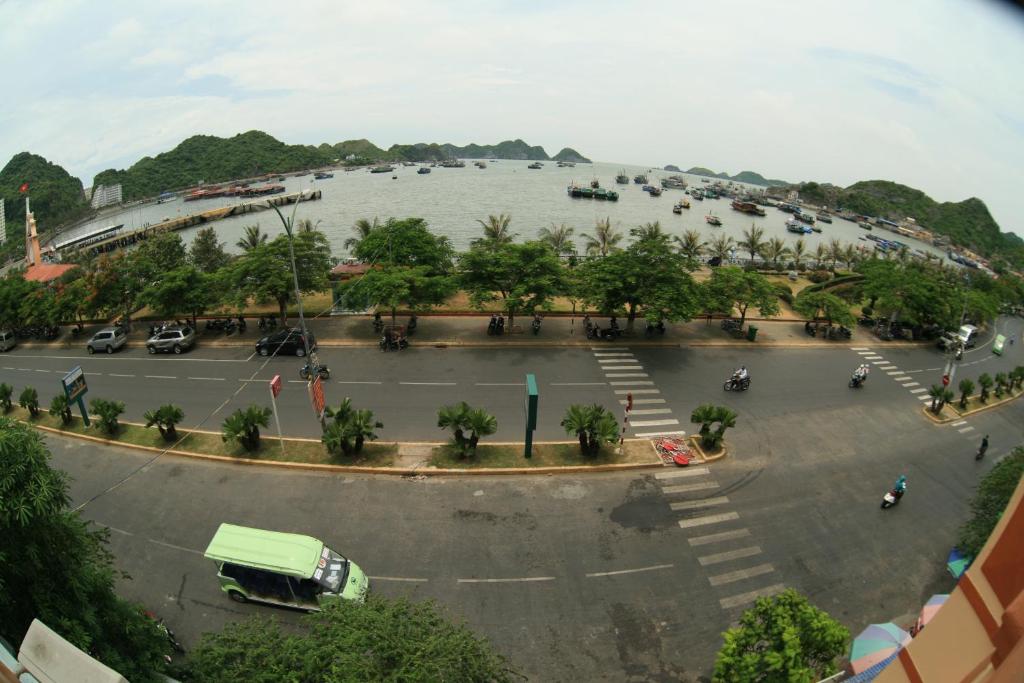 Четырехместный (Четырехместный номер с видом на море), Thaí Baỏ Hotel
