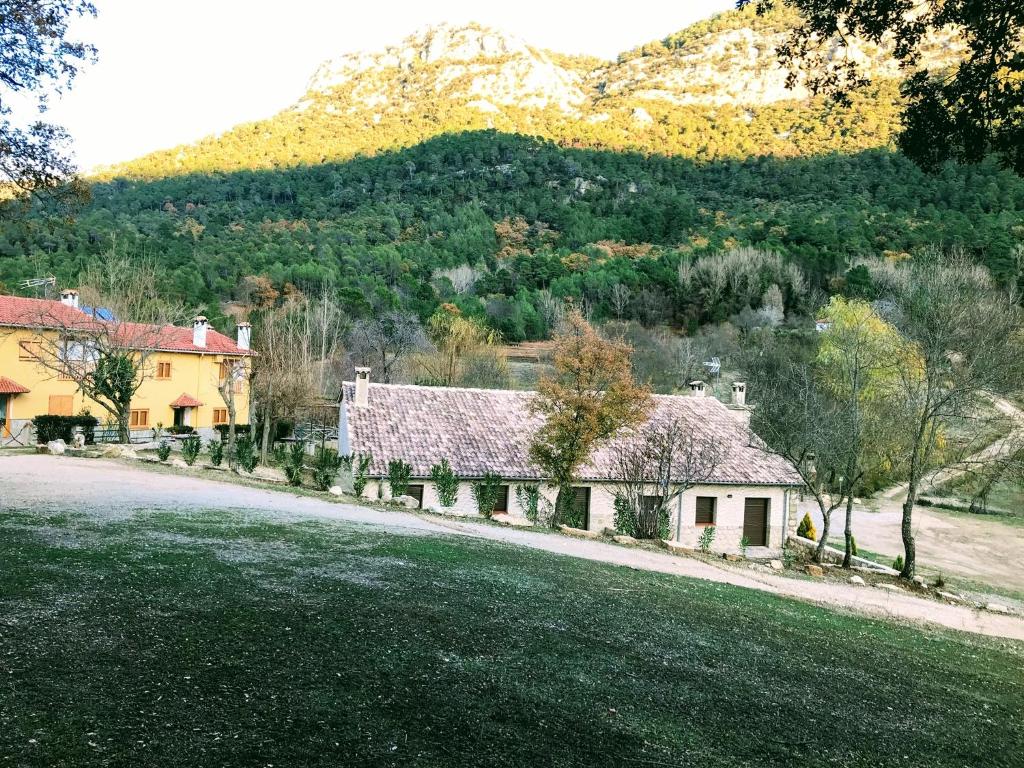 Fuente del Ciervo 1 photo 3