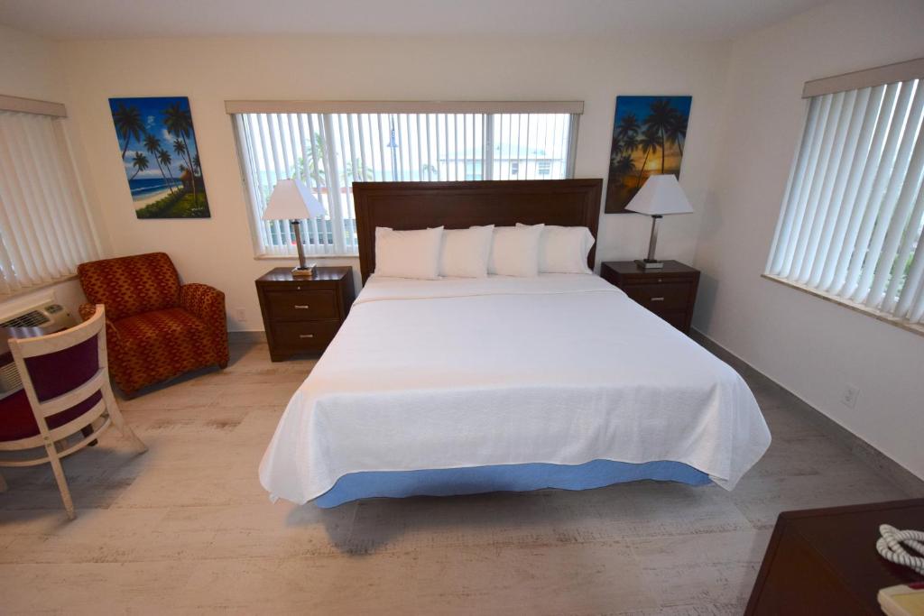 Surf Side Resort photo 1