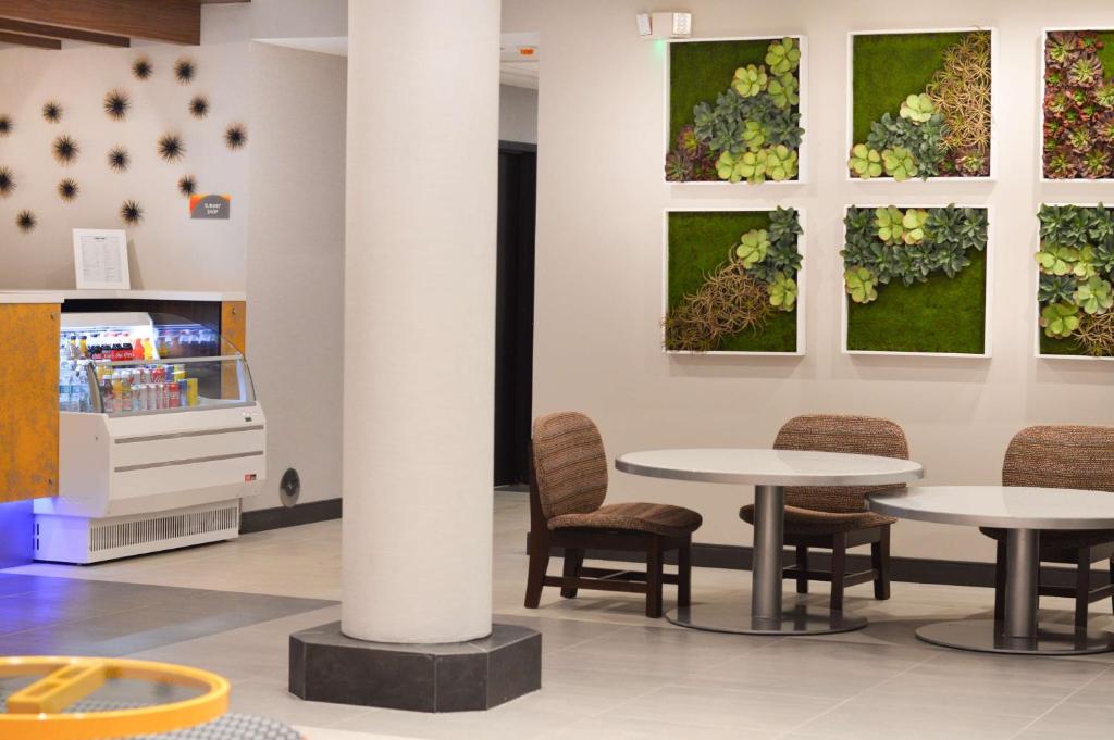Best Western Plus Ft Lauderdale Hollywood Airport Hotel photo 4