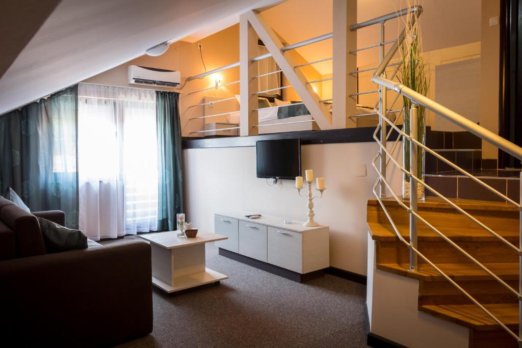 Hotel Danica photo 2