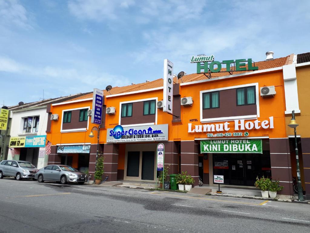 Lumut Hotel photo 1