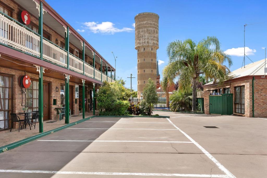 The Settlement Historic Hotel photo 4