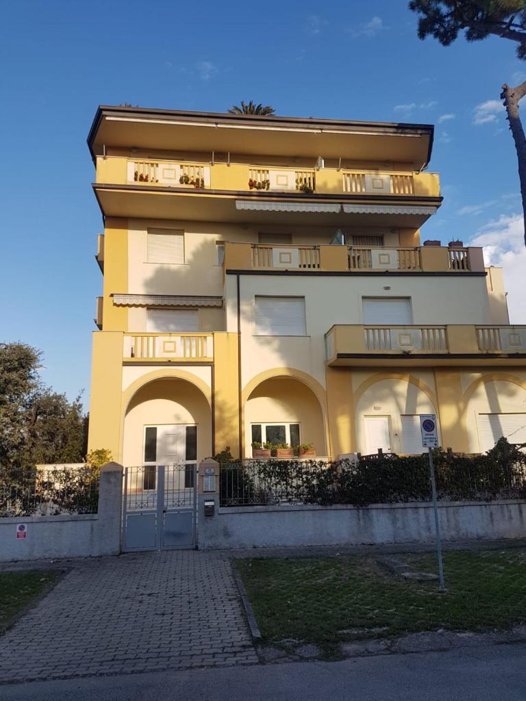 Apartamento Vittoria Marina di Pietrasanta photo 1