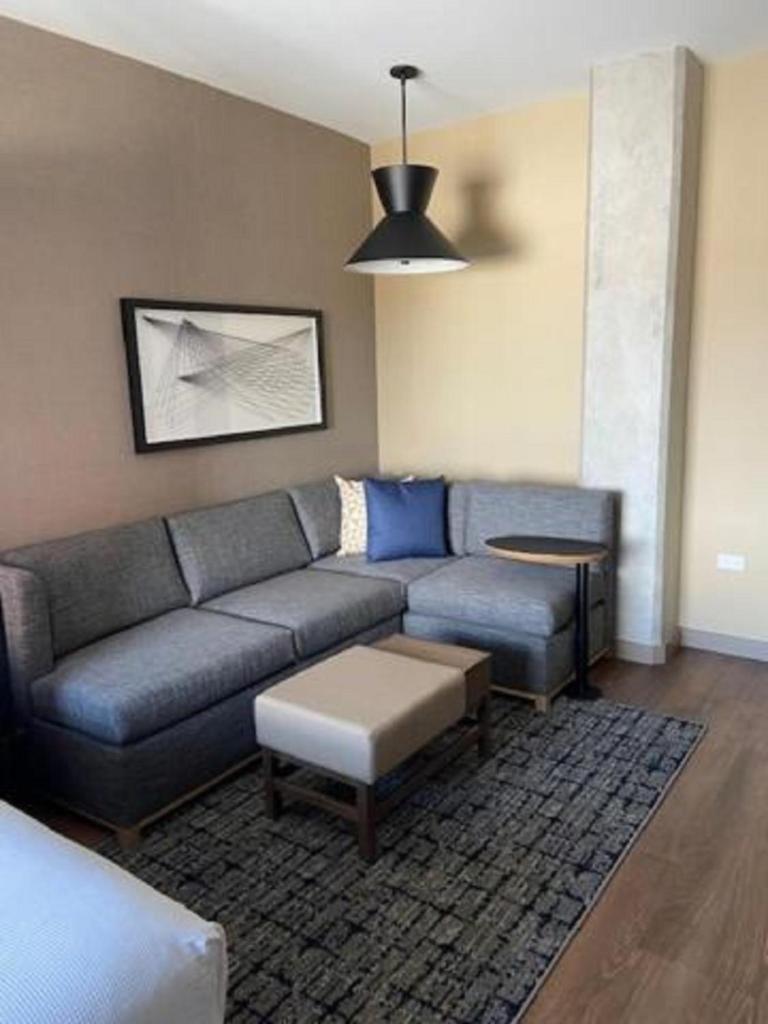 Четырехместный (Номер с кроватью размера «king-size» - Верхний этаж), Hyatt Place Chicago Wicker Park - BRAND NEW