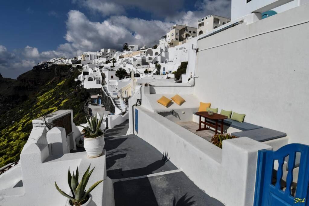 Stefani Cave House Santorini photo 3