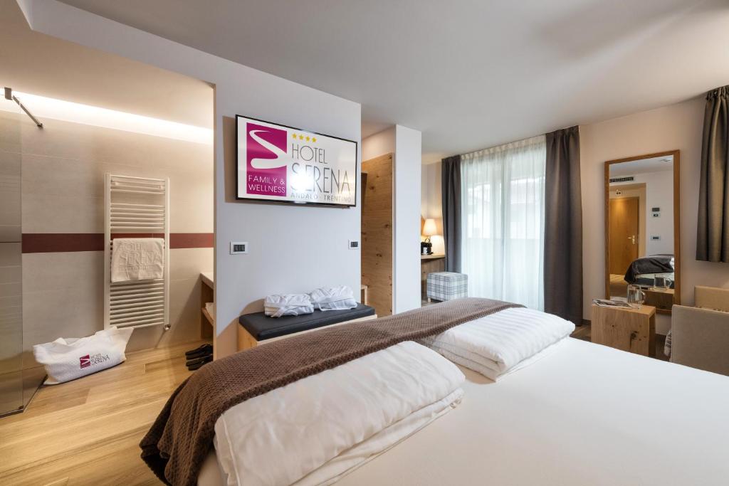 Family Hotel Serena photo 4