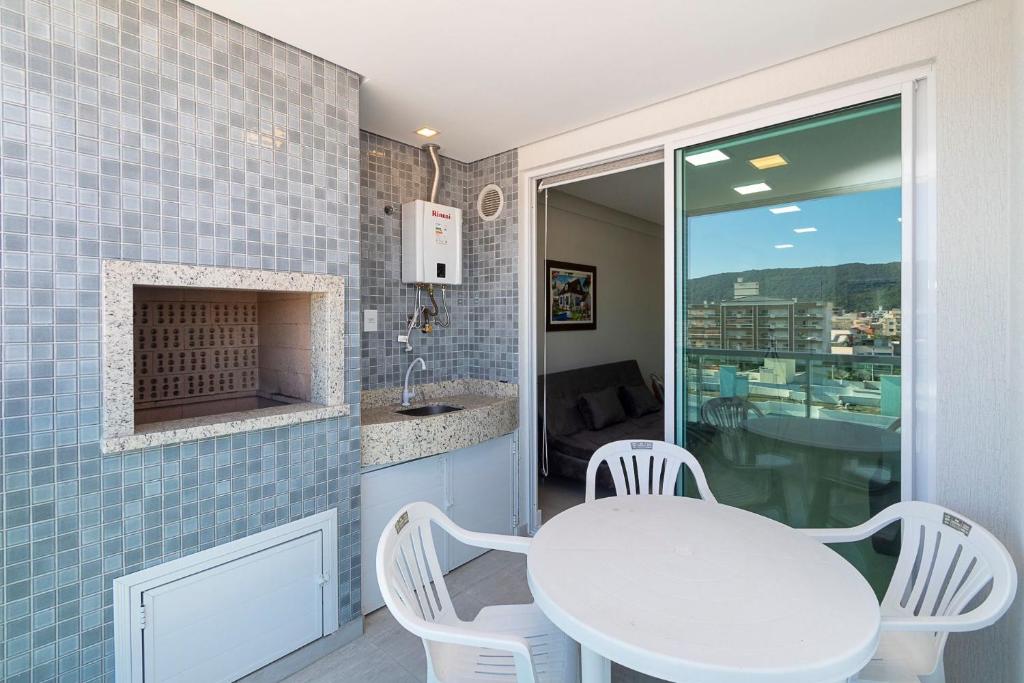 Aluguel Apartamento 2 quartos s/ 1 suíte 80m Mar| Bombas/SC photo 4