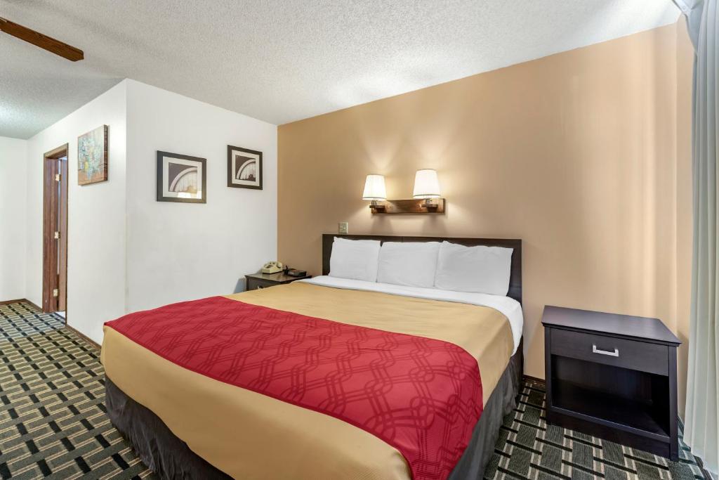 Econo Lodge La Junta photo 1