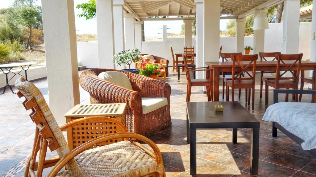 Olive Bay Hilltop Apartments Ammouliani photo 2