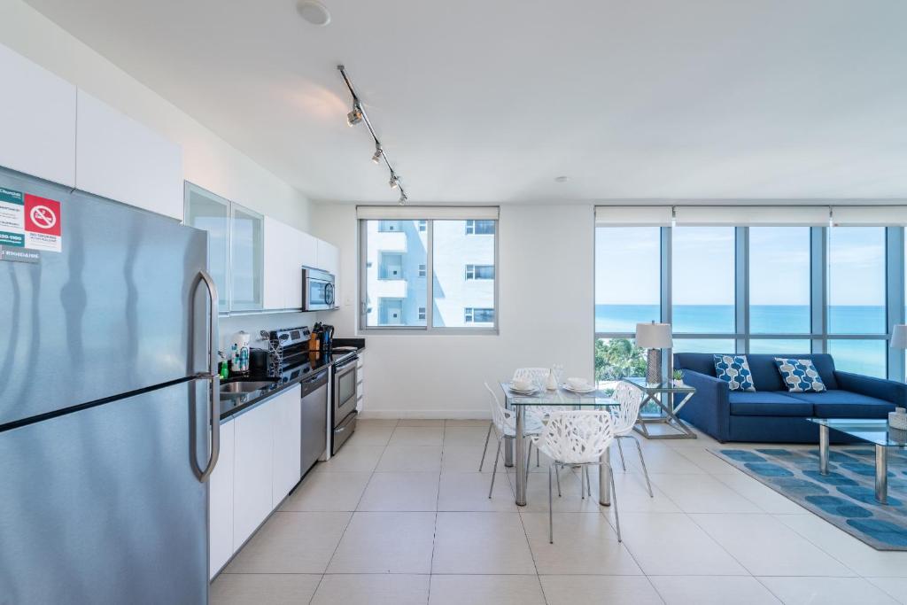 Апартаменты (Угловые апартаменты с 1 спальней — Вид на океан), Bluebird Suites Monte Carlo Miami Beach