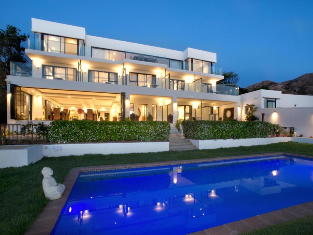 Hout Bay View Boutique Hotel