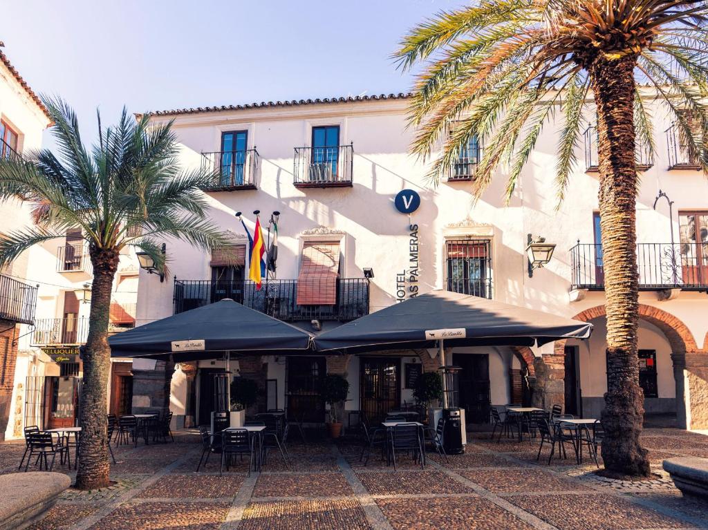 Hotel Las Palmeras by Vivere Stays photo 1