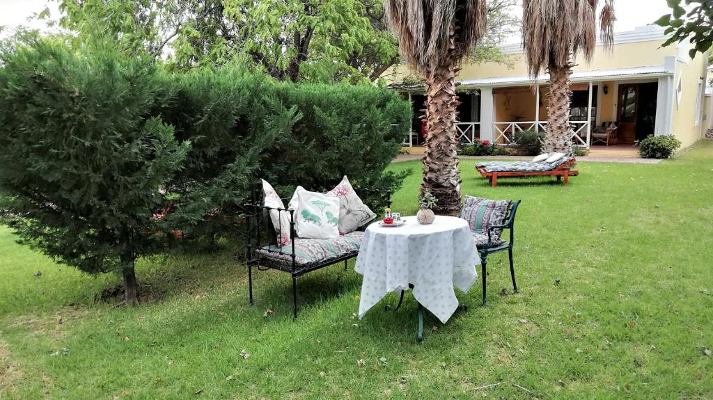 Saxe-Coburg Lodge photo 3