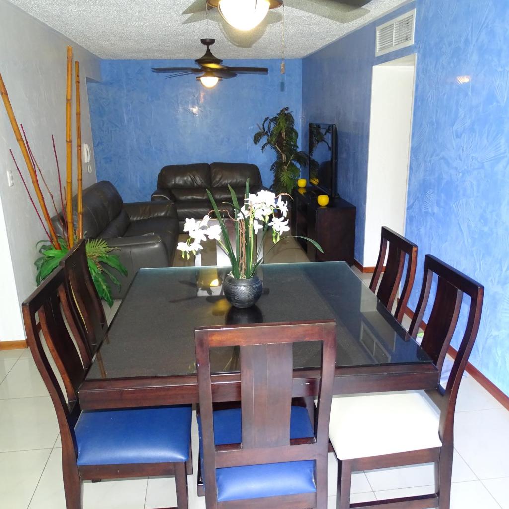 3Room Jaco Condos photo 2