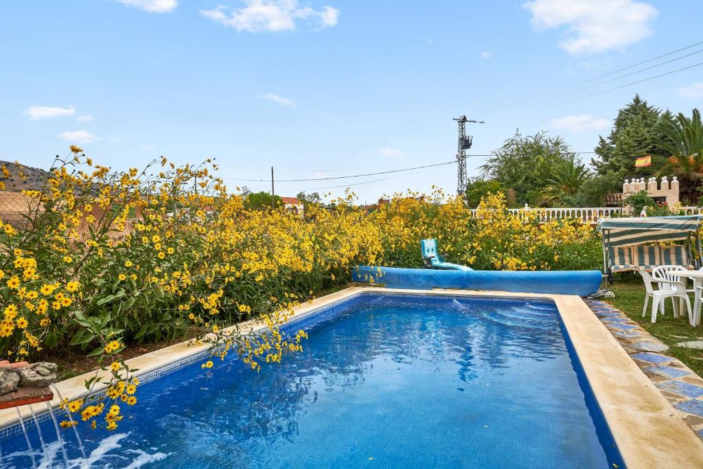 3 bedrooms villa with city view private pool and jacuzzi at Porzuna photo 1