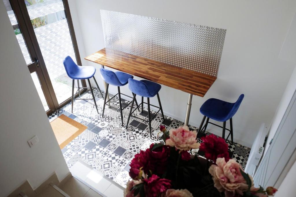 Maison de 5 chambres avec jardin amenage et wifi a Saint Hernin photo 3