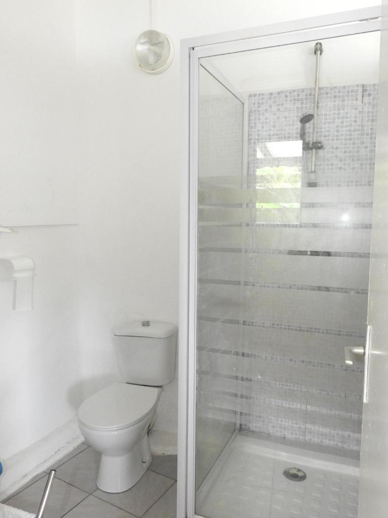 Studio avec piscine partagee jardin et wifi a Le Robert photo 2