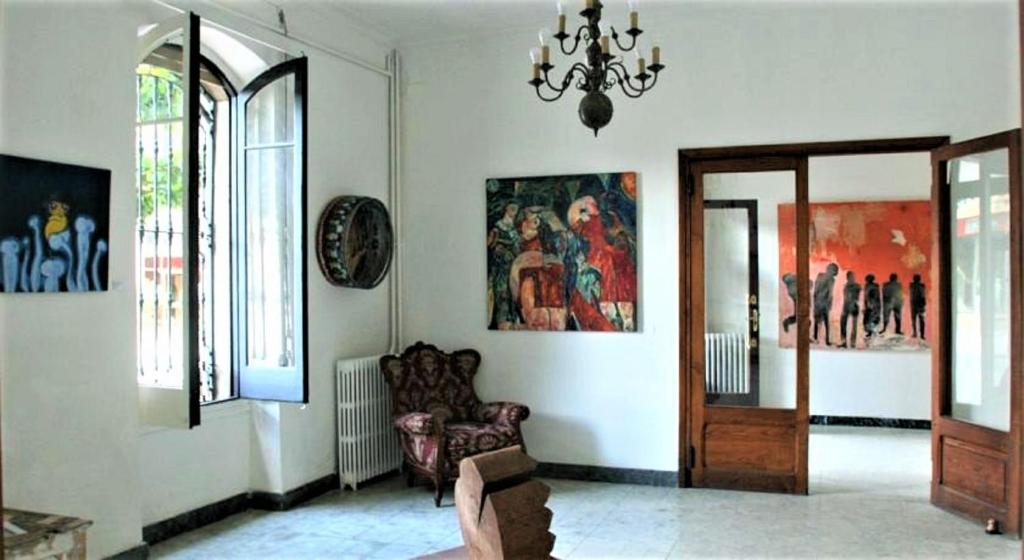 Hostal Montsoliu photo 2