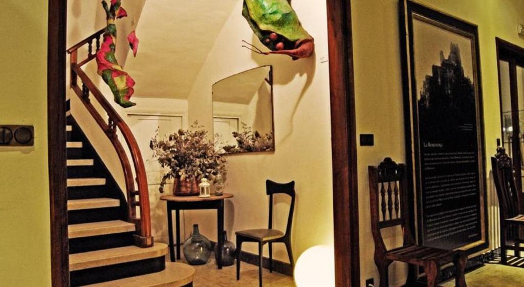 Hostal Montsoliu photo 4