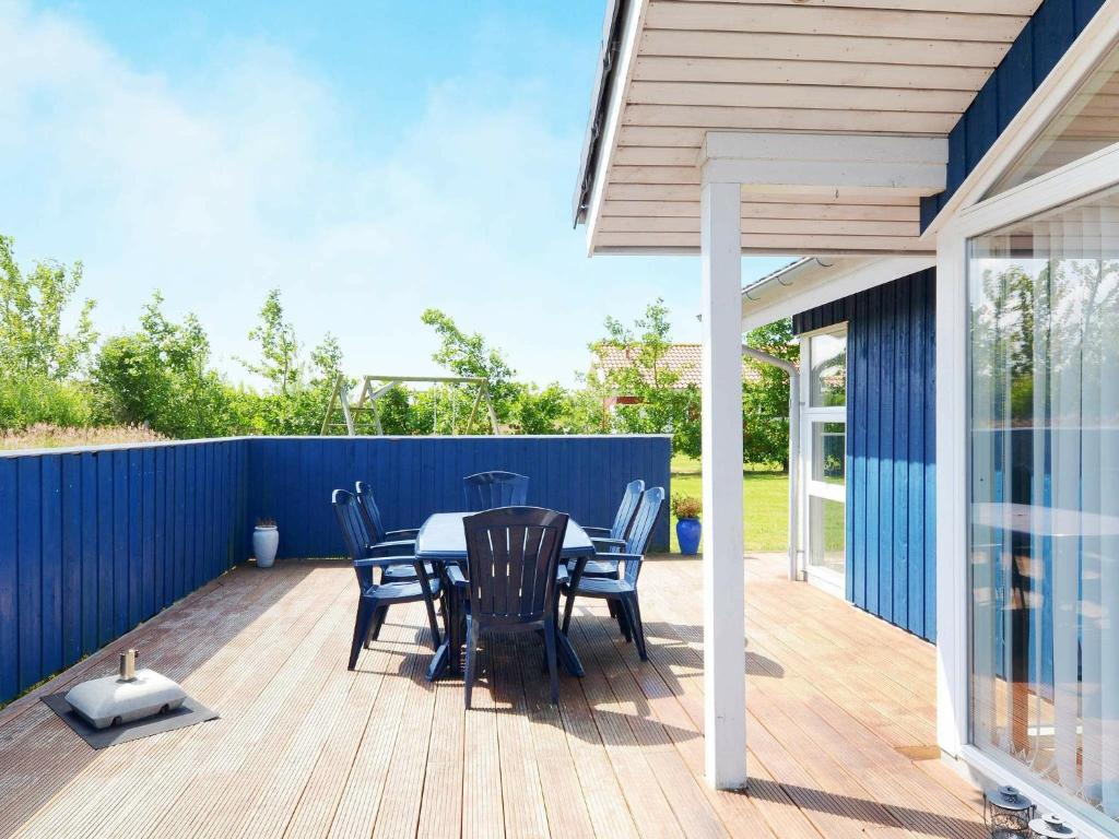 Three-Bedroom Holiday home in Hemmet 52 photo 1