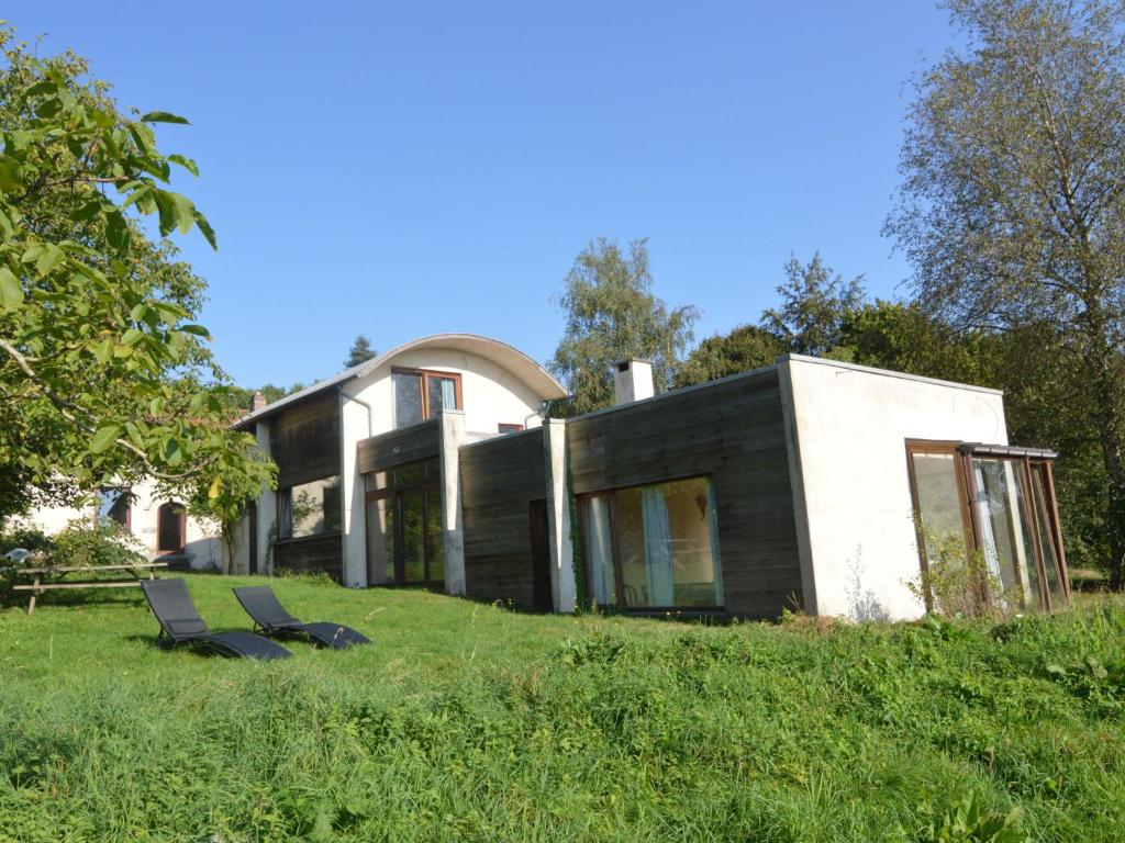 Charming Holiday Home in Brussels with Swimming Pool photo 1
