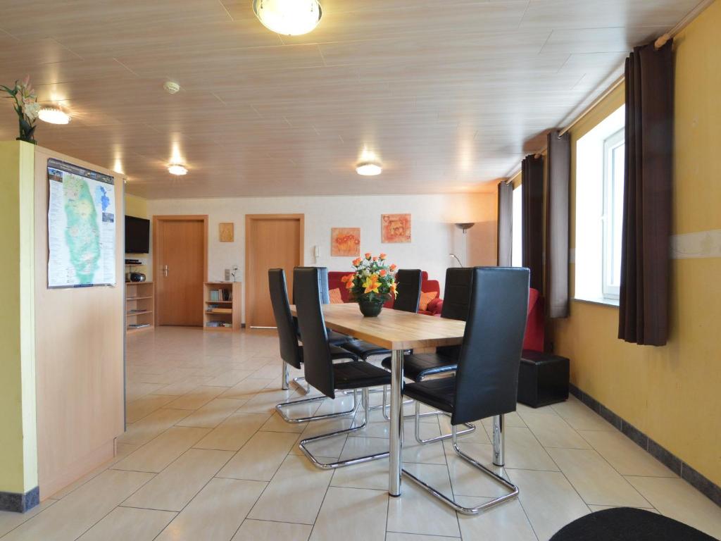 Holiday Home in Burg Reuland photo 1