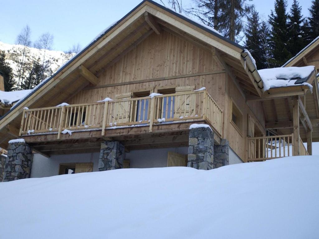 Warm Chalet in Oz with Ski Storage Balcony Terrace Heating photo 1