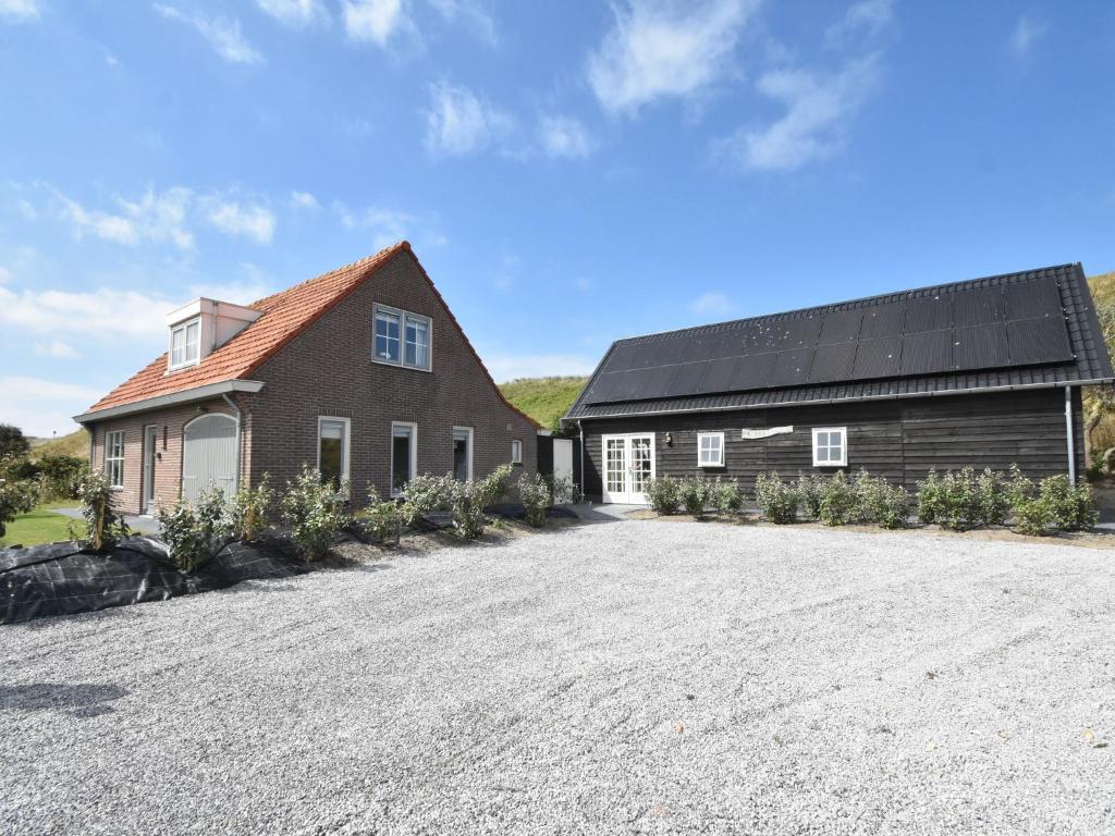 Lavish Villa in Julianadorp aan zee with Sauna