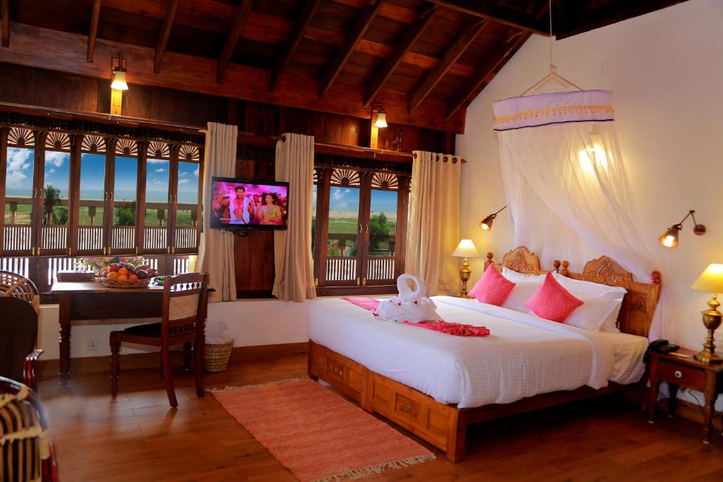 Двухместный (Yuvaraja Royal Suite with Sea View), AyurSoma Ayurveda Royal Retreat
