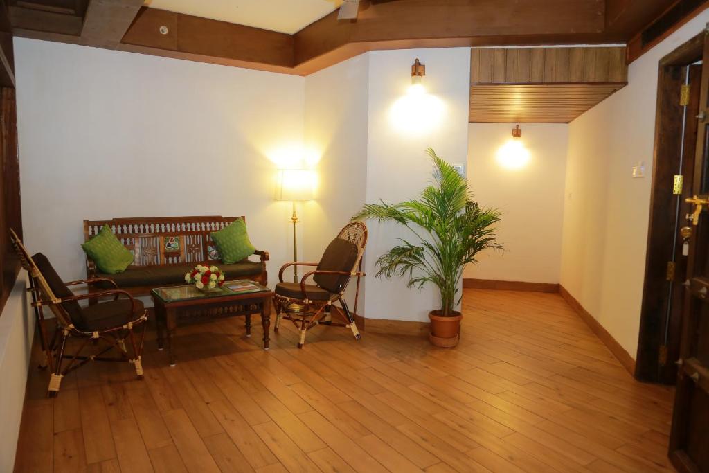 Двухместный (Dhanwanthari Heritage Sea View Deluxe with Treatment Room), AyurSoma Ayurveda Royal Retreat