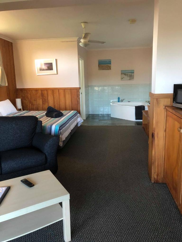 Seaview Norfolk Island photo 4
