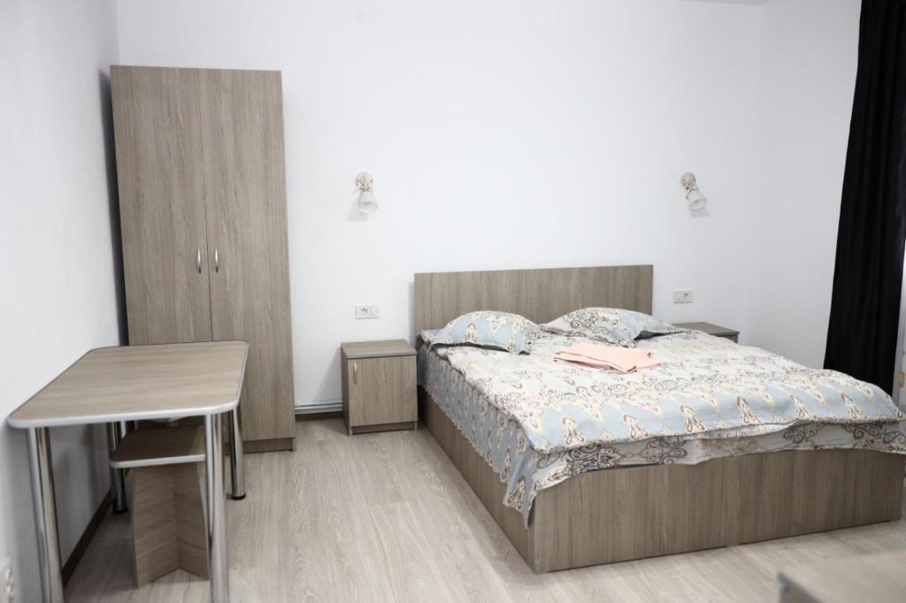 Hățașul Bunicului photo 2