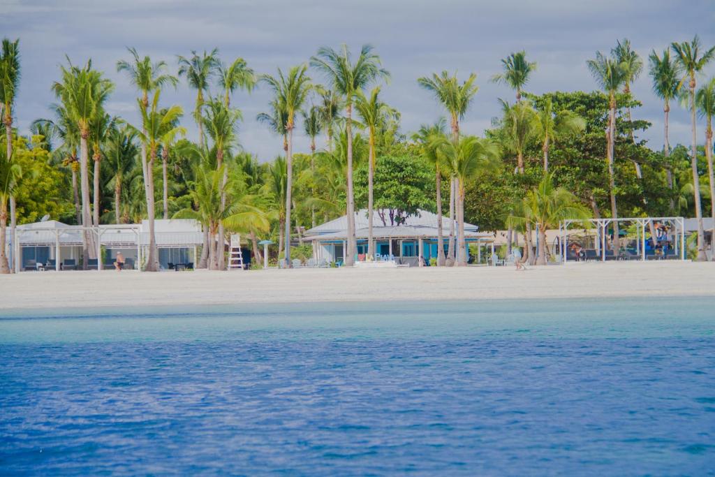 La Playa Estrella Beach Resort photo 4