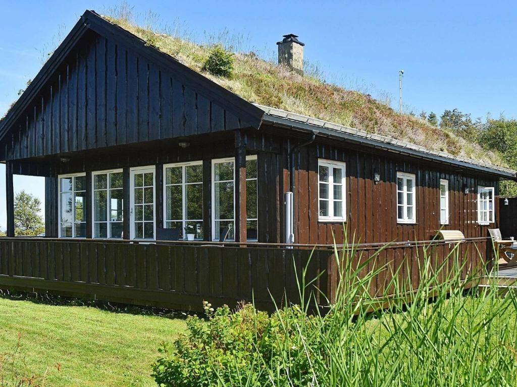 Four-Bedroom Holiday home in Farstad photo 1