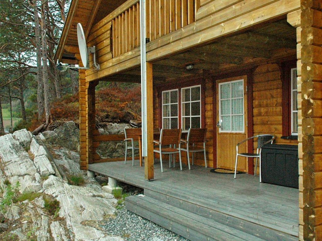 Two-Bedroom Holiday home in Vågland 7 photo 2