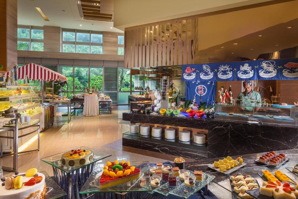 Holiday Inn Guangzhou Science City, an IHG Hotel photo 1