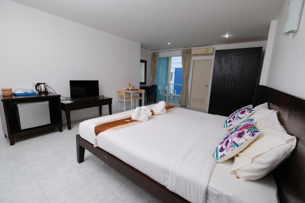 Двухместный (Двухместный номер Делюкс с 1 кроватью), Kiwi Boutique Hotel