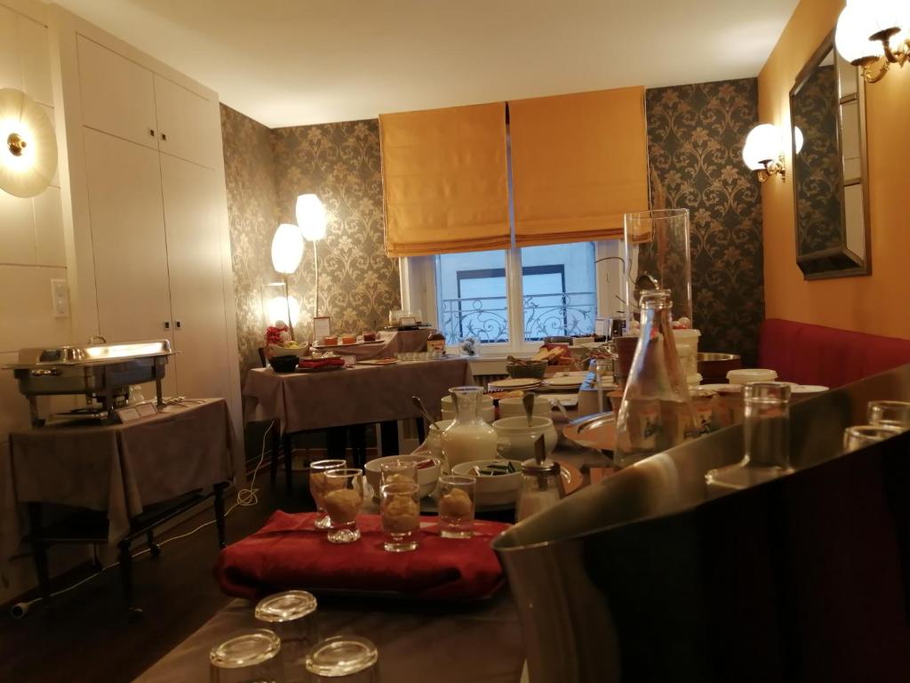 Logis Hôtel Restaurant La Breche photo 2