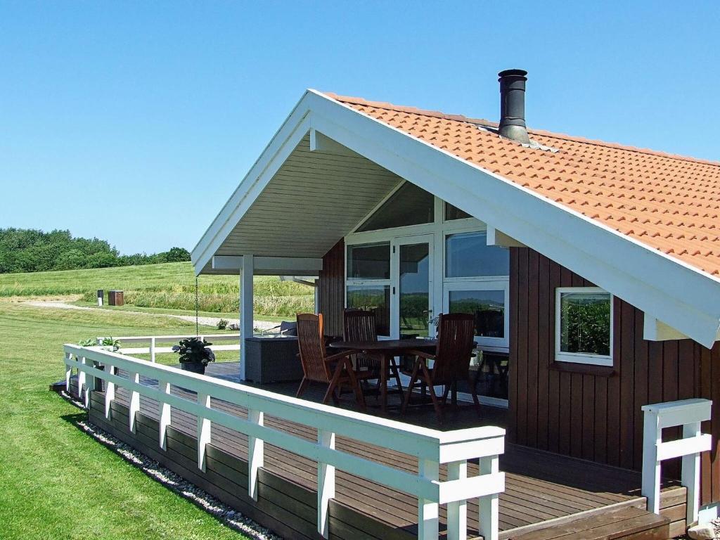 4 star holiday home in Humble photo 3