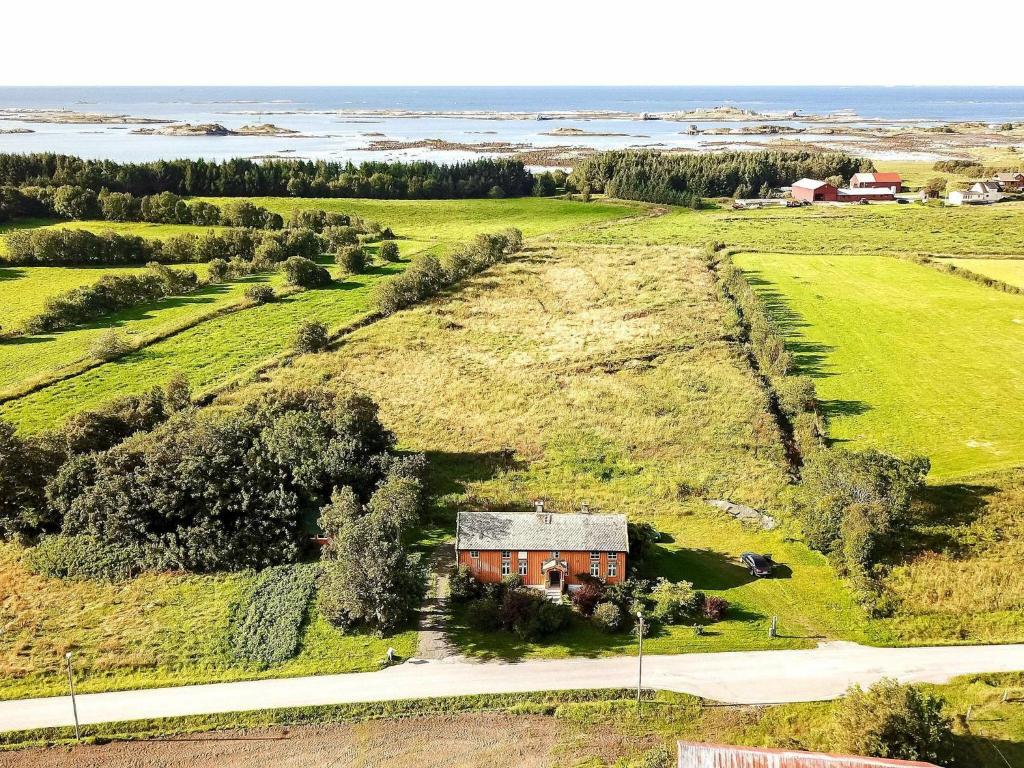 11 person holiday home in Farstad photo 1