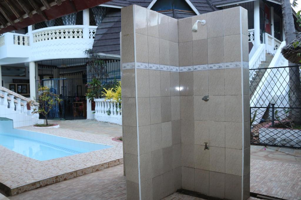Room in Guest room - A wonderful Beach property in Diani Beach Kenyaa dream holiday place photo 1