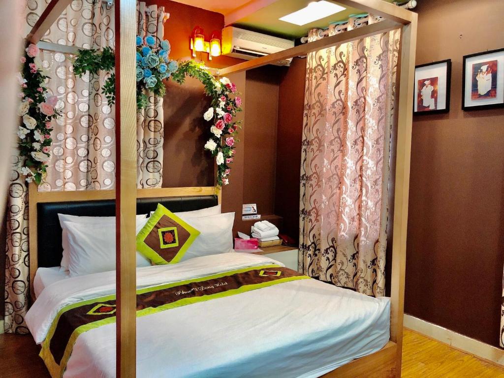 Двухместный (Двухместный номер Делюкс с 1 кроватью), Phuong Dong hotel