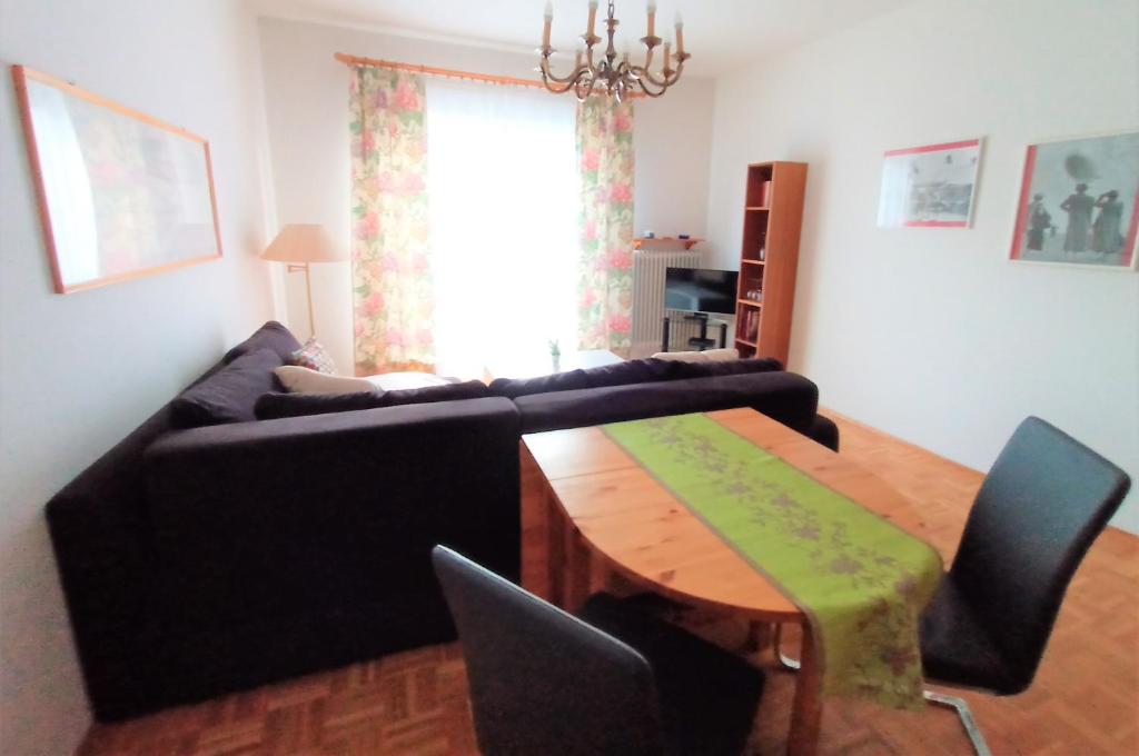 BodenSEE Friedrichshafen City Apartment "WALTRAUD" photo 2