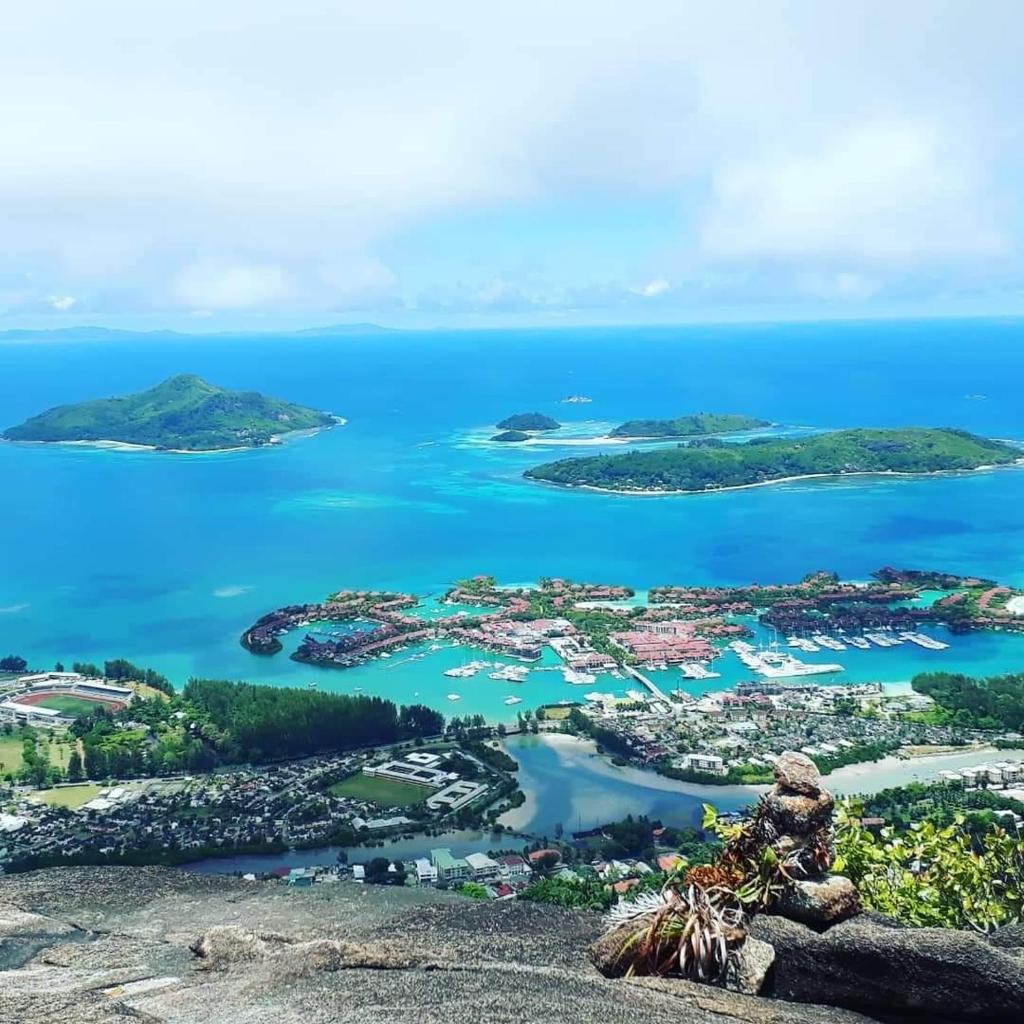Eden Island luxury apartment sea view photo 1