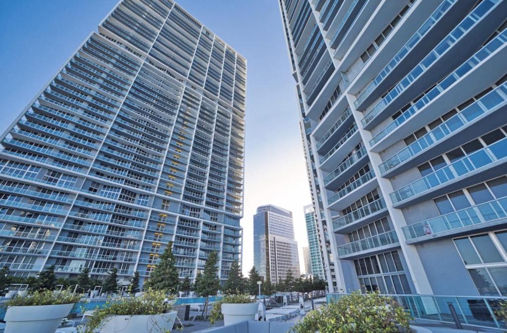Icon Brickell Miami image