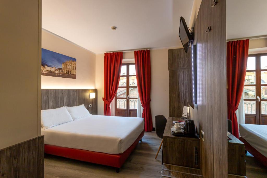 Hotel Urbani photo 1