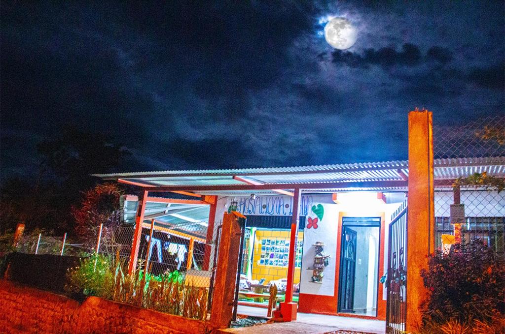 Hostal Luna Llena photo 4