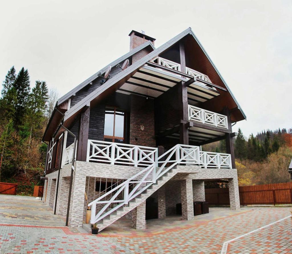 Villa Tukhlay