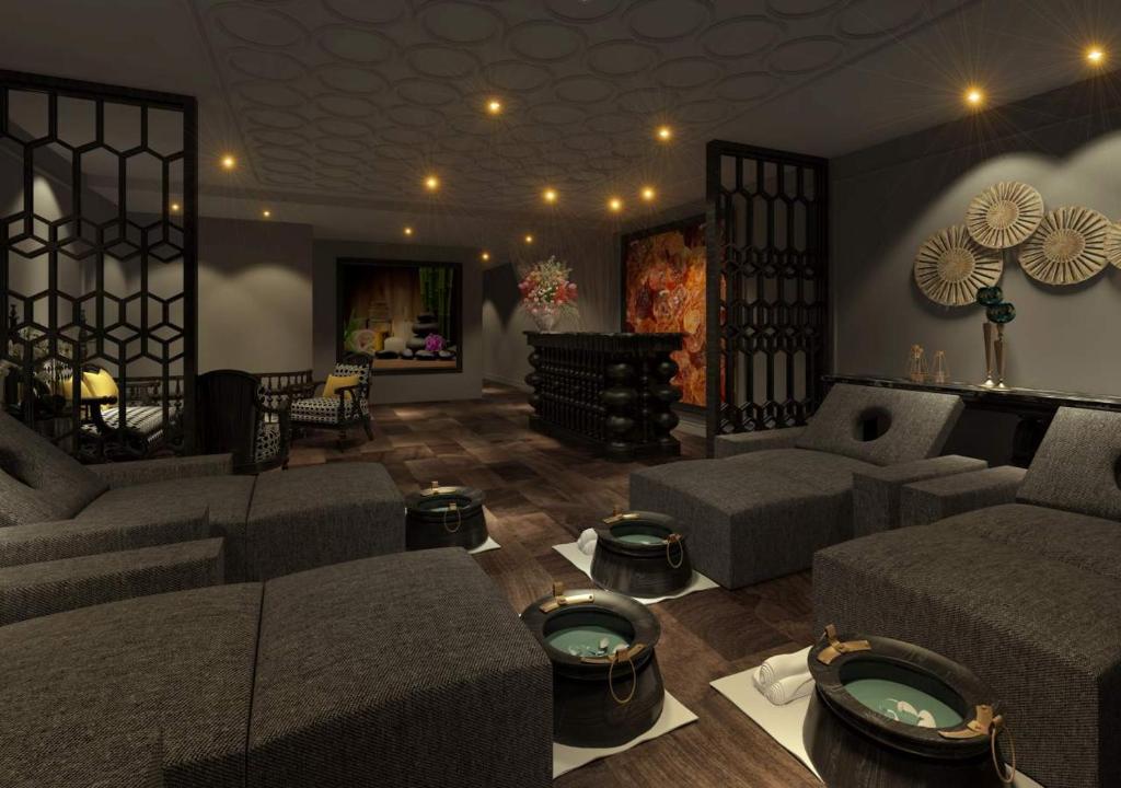 Hanoi Emerald Waters Hotel Valley